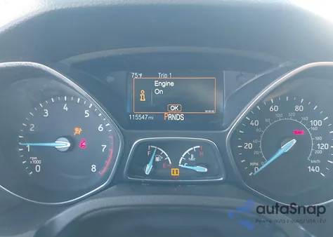 2016 Ford Focus Se z USA, uszkodzony, nr VIN 1FADP3K27GL254736